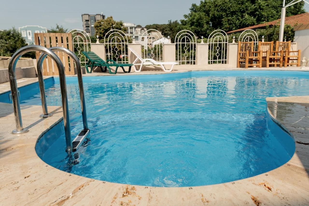 Guest House Sofia Kobuleti Exteriér fotografie