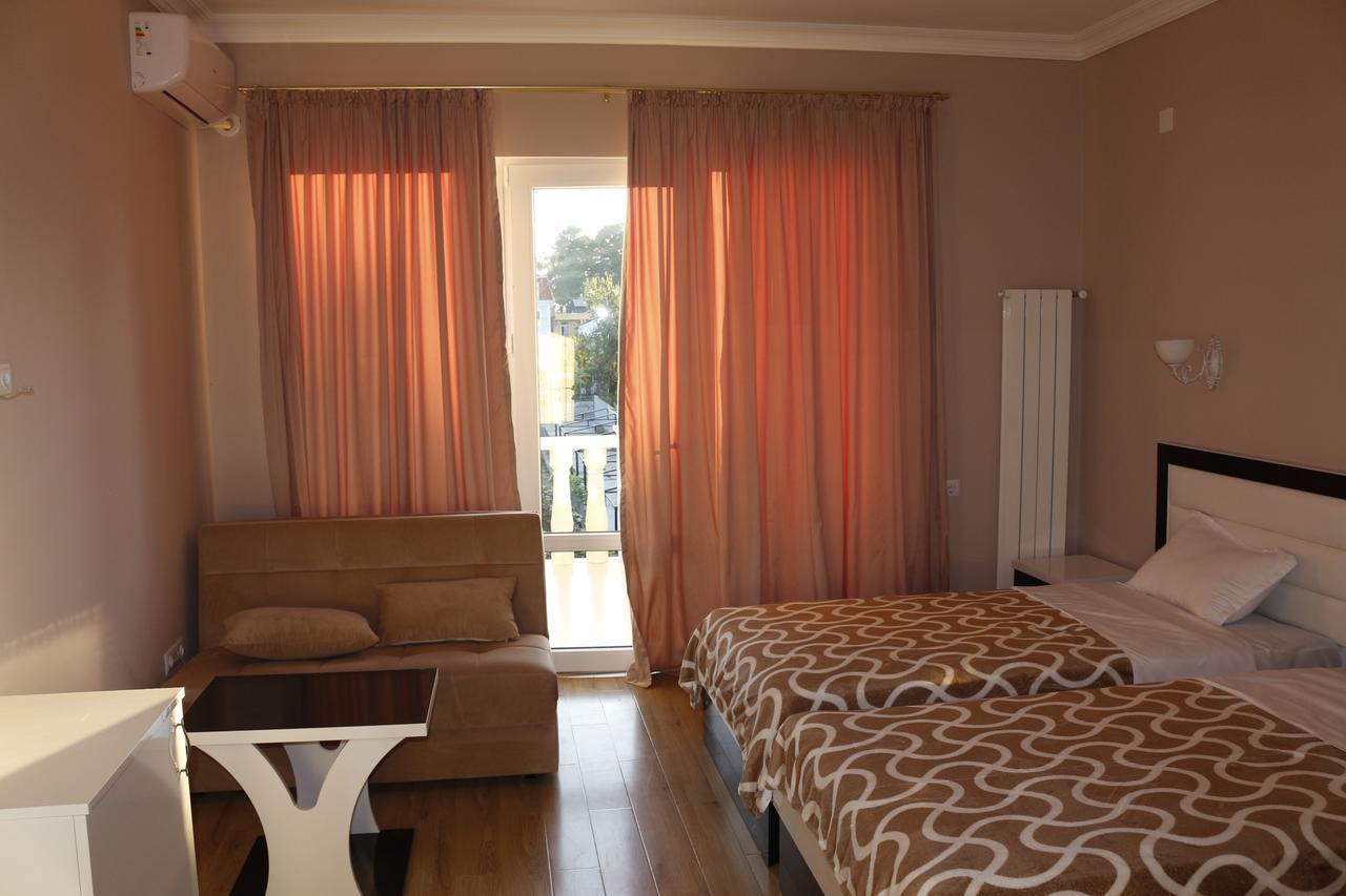 Guest House Sofia Kobuleti Exteriér fotografie